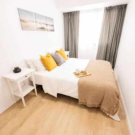 公寓 Surf House Canarias 2 *